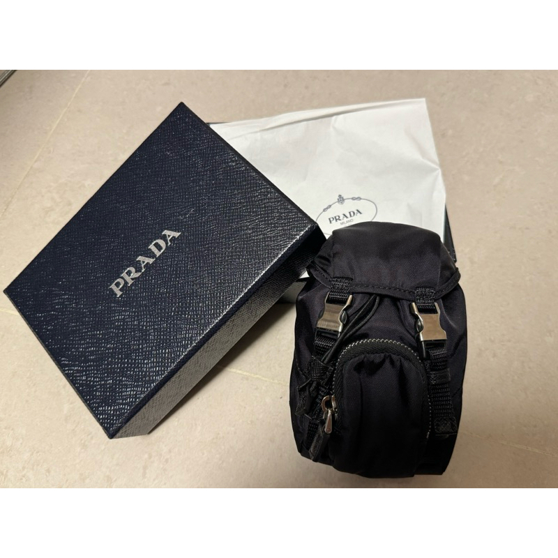 [二手精品] 購入未使用 PRADA 尼龍材質 迷你後背包 鑰匙圈 吊飾掛式