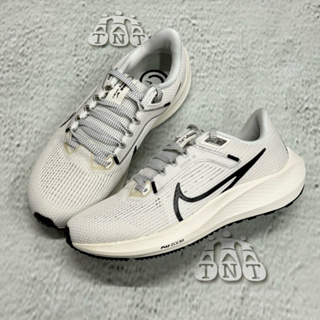 《TNT運動廣場》NIKE W AIR ZOOM PEGASUS 40 女 氣墊 訓練/健身 慢跑鞋 DV3854104