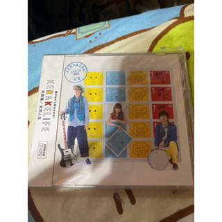 笑嘻嘻樂團 / 笑笑人生【初回盤】CD+DVD