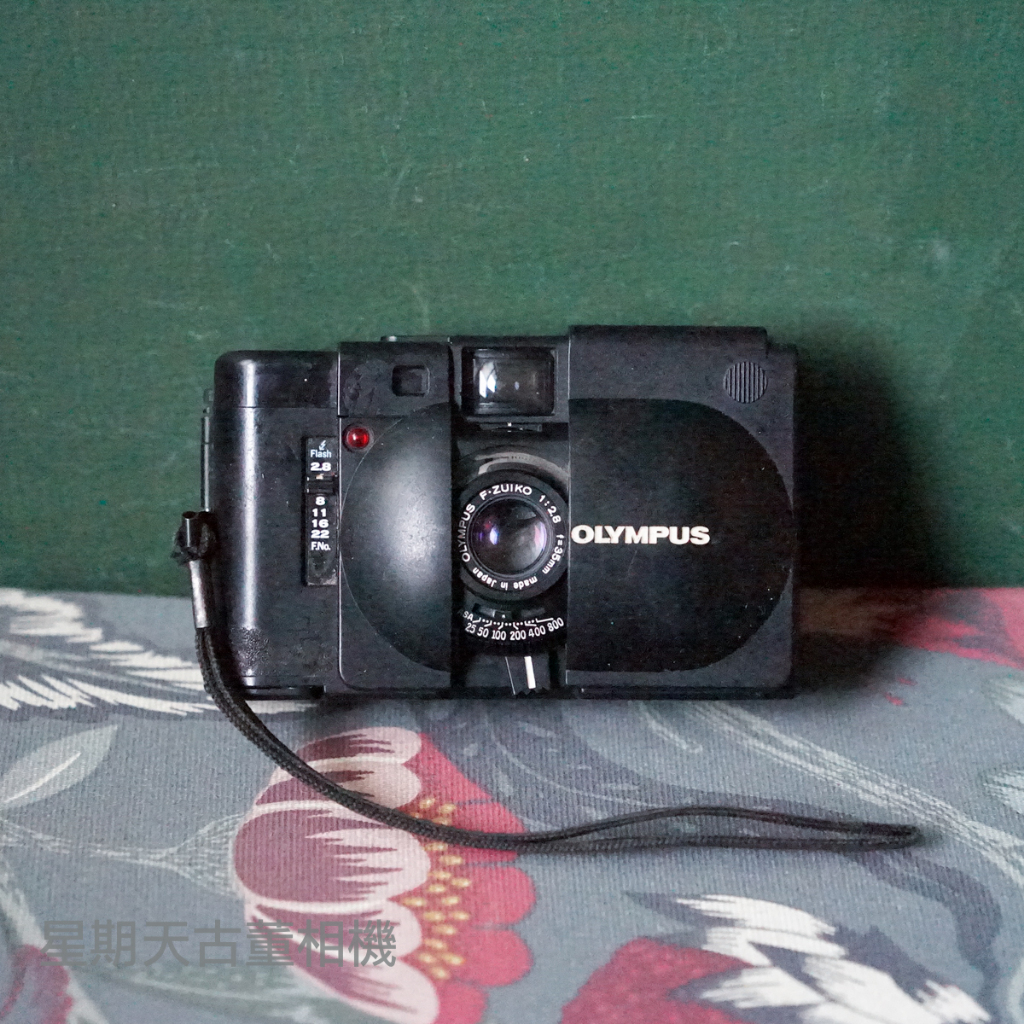 【星期天古董相機】不能用的 零件機 擺飾 道具 Olympus XA 底片相機