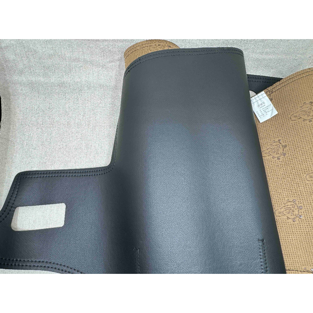 【轉售】Toyota rav4 五代 5代 19年 專用車型 儀表板 遮陽墊 防曬 防滑 防塵 皮革 避光墊