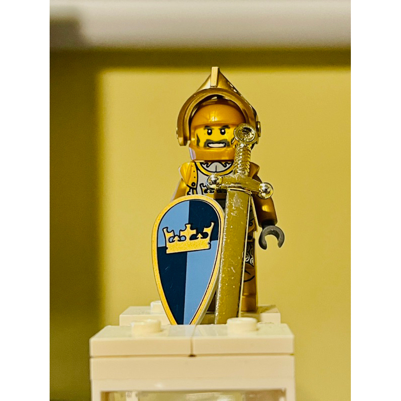 小毛樂高窩 Lego 樂高 黃金騎士 7079 cas415 cas 金劍 城堡 絕版 士兵 黑鷹 獅子 10305
