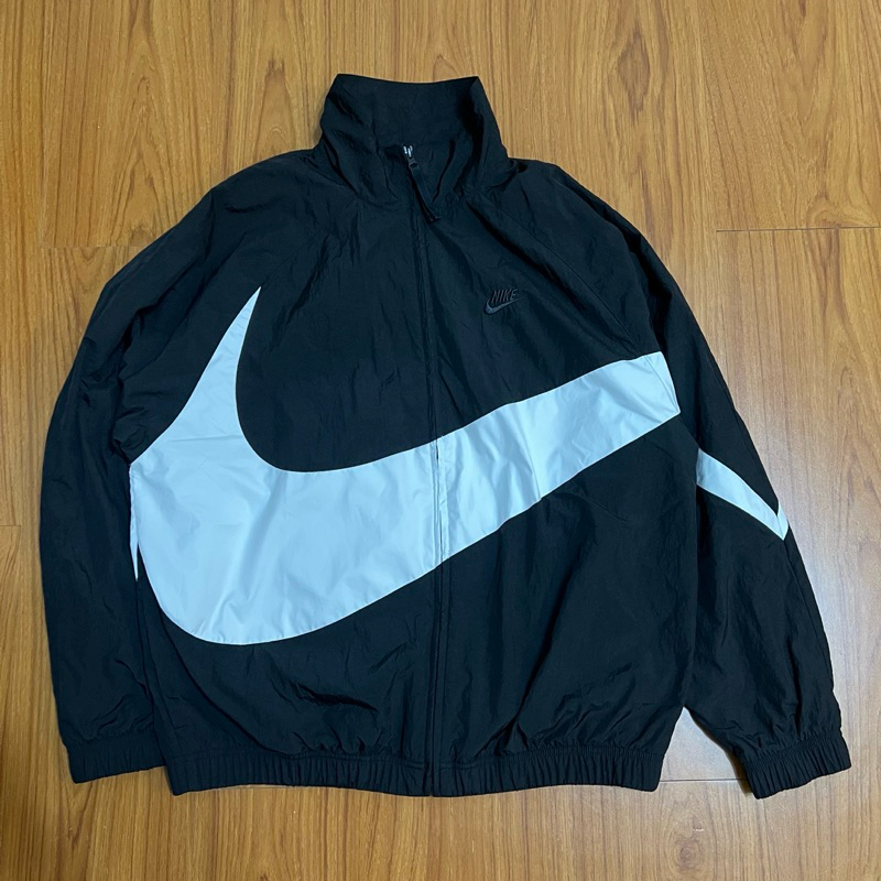 Nike swoosh 大Logo尼龍外套 XL號