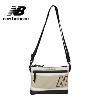 【New Balance】 NB 經典NB休閒小包/斜背包/側背包_中性_奶茶色_LAB23106SOT