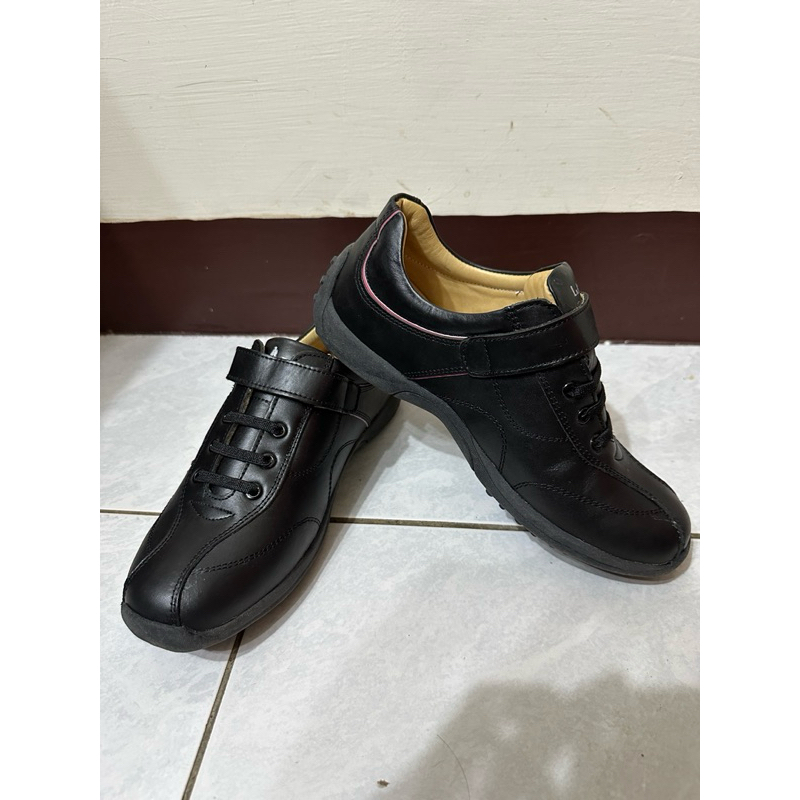 台灣製 L&amp;A POLO 鑲鑽黑皮鞋