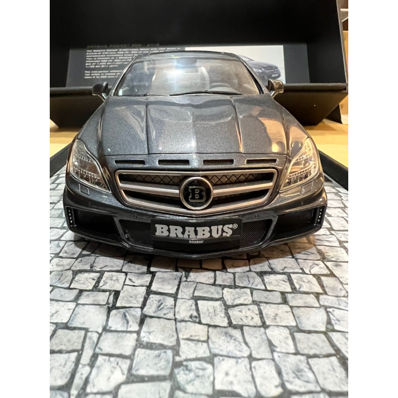 MINCHAMPS  BRABUS ROCKET 800 2012 (Mercedes-Benz CLS) 1:18