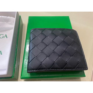 全新【BOTTEGA VENETA】 BV 男款 Intrecciato 附零錢袋 編織皮革錢包/短夾-黑色