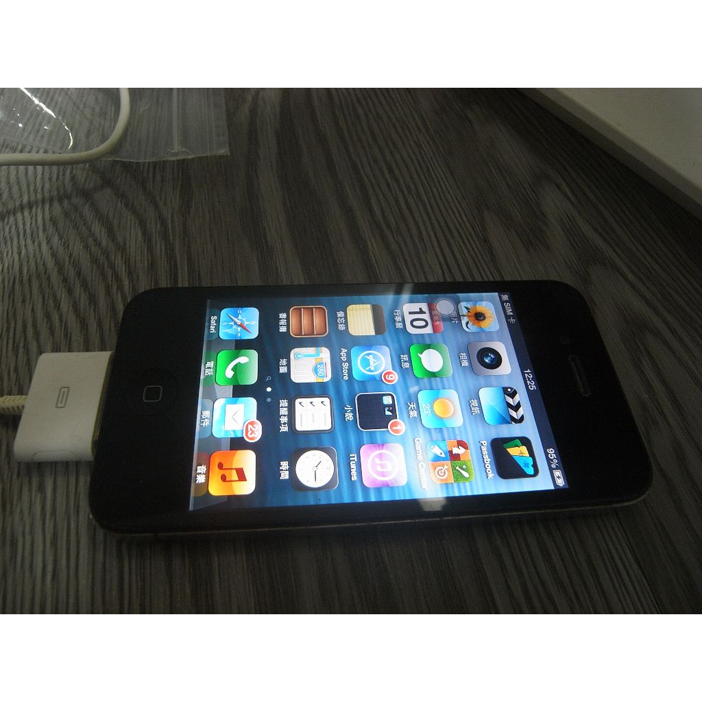 二手 蘋果 Apple iPhone 4 (A1332) 智慧手機 收藏 16GB