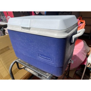 Rubbermaid 冰桶 冰箱 保溫冰桶 釣魚桶 行動冰箱 保溫桶 重量輕 美國製 台中自取