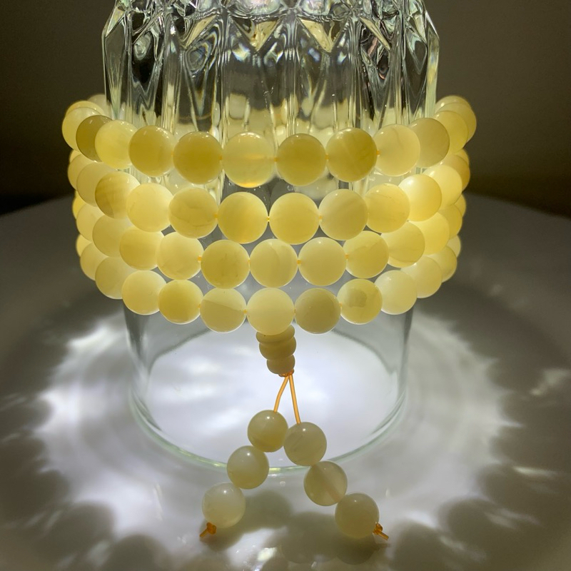 《幾近完美》①天然玉化黃金硨磲 8.2mm 高階硨磲 稀有全黃 全玉化 冰透潤 108顆 念珠