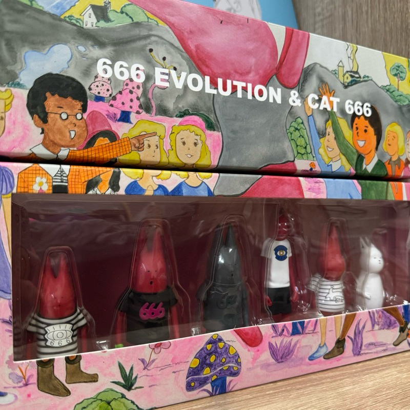 666 EVOLUTION &amp; CAT 666 TOY 黃鴻升 公仔