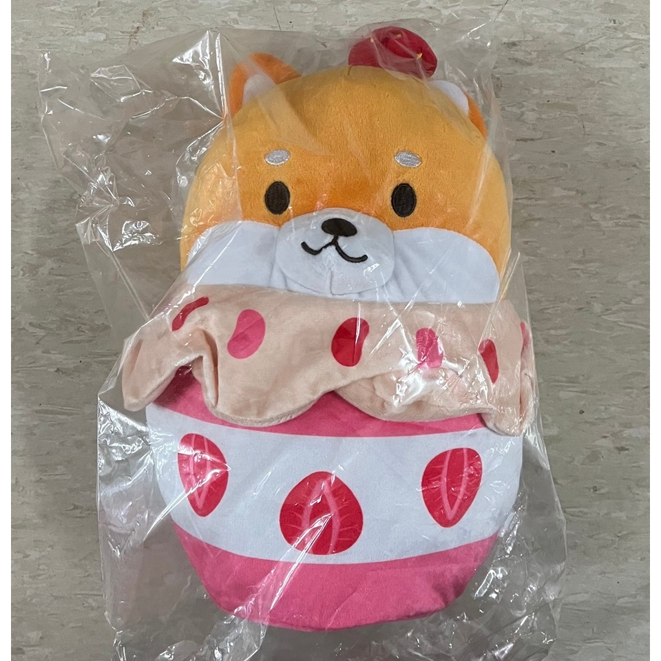 【捌貳壹】 柴犬 草莓蛋糕 娃娃 (30公分) 抱枕 小狗 狗狗 草莓款