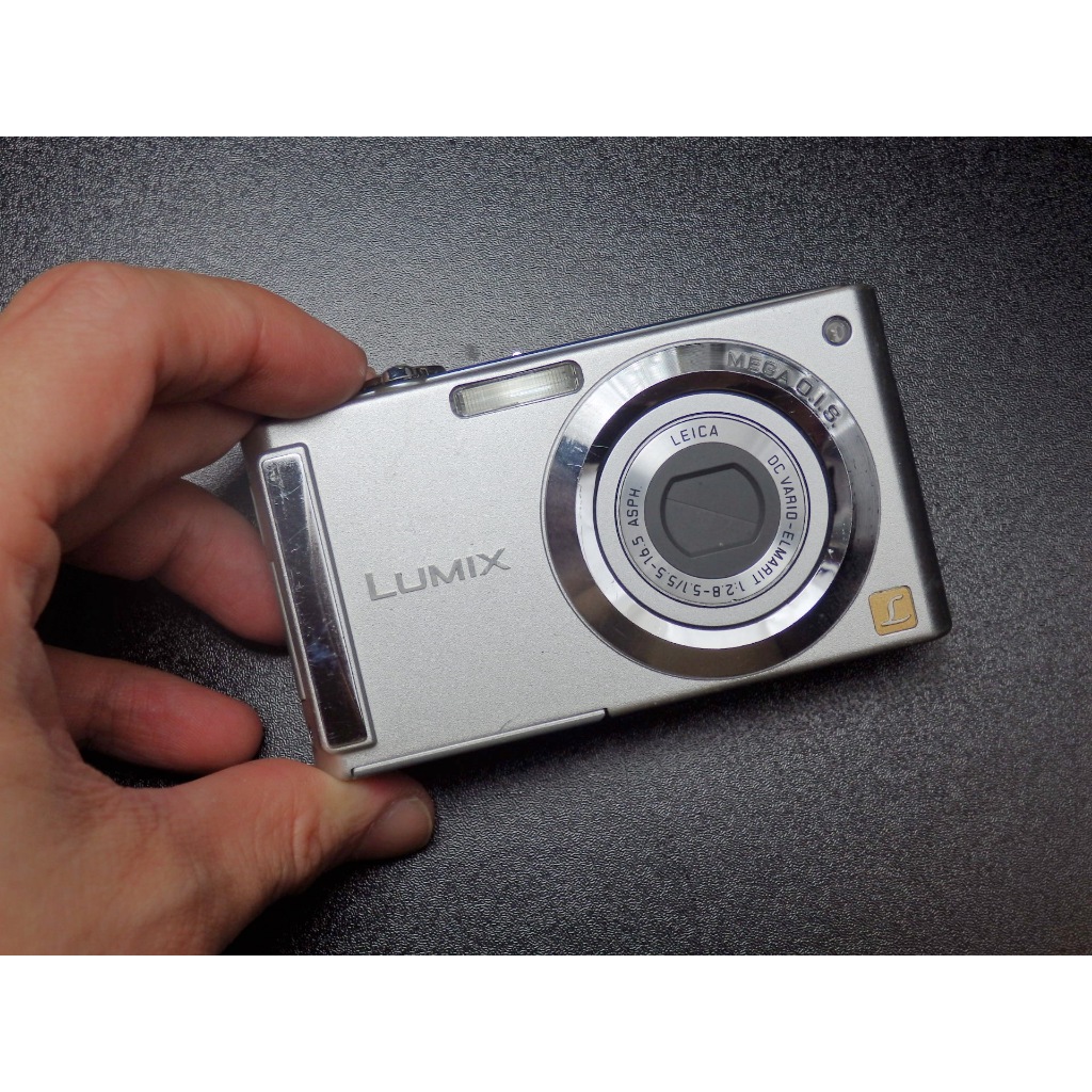 &lt;&lt;老數位相機&gt;&gt;PANASONIC LUMIX DMC-FS3 (CCD/ 萊卡鏡頭 / 防手震)