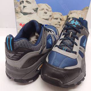 立足運動用品 男鞋 25號-30號 JUMP將門 防潑水處理鞋面 橡膠大底 台灣製造 適合戶外踏青休閒運動 2006