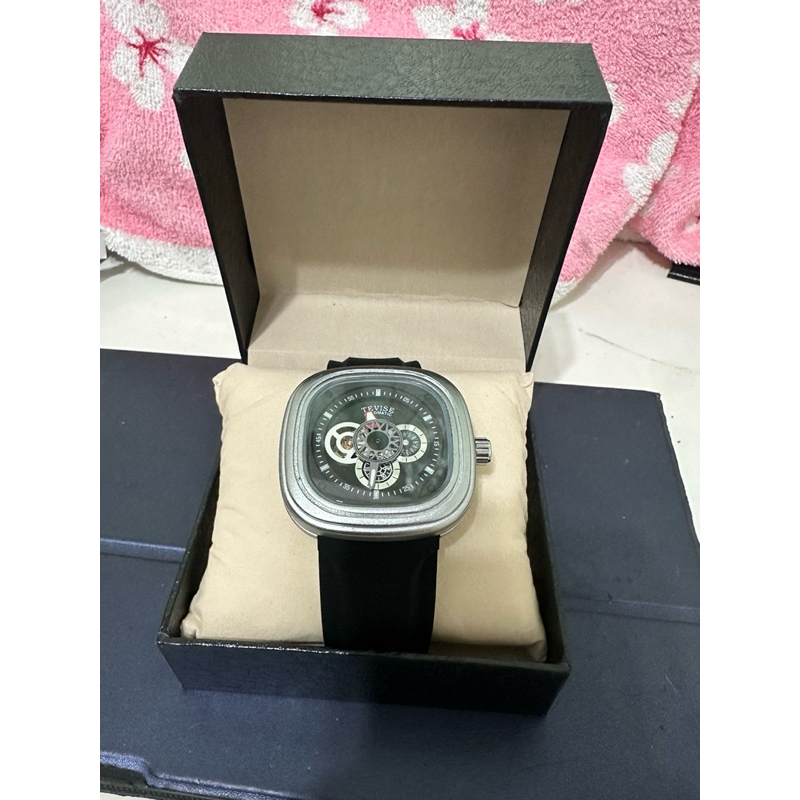 香港潮流品牌 特威斯（Tevise)機械錶