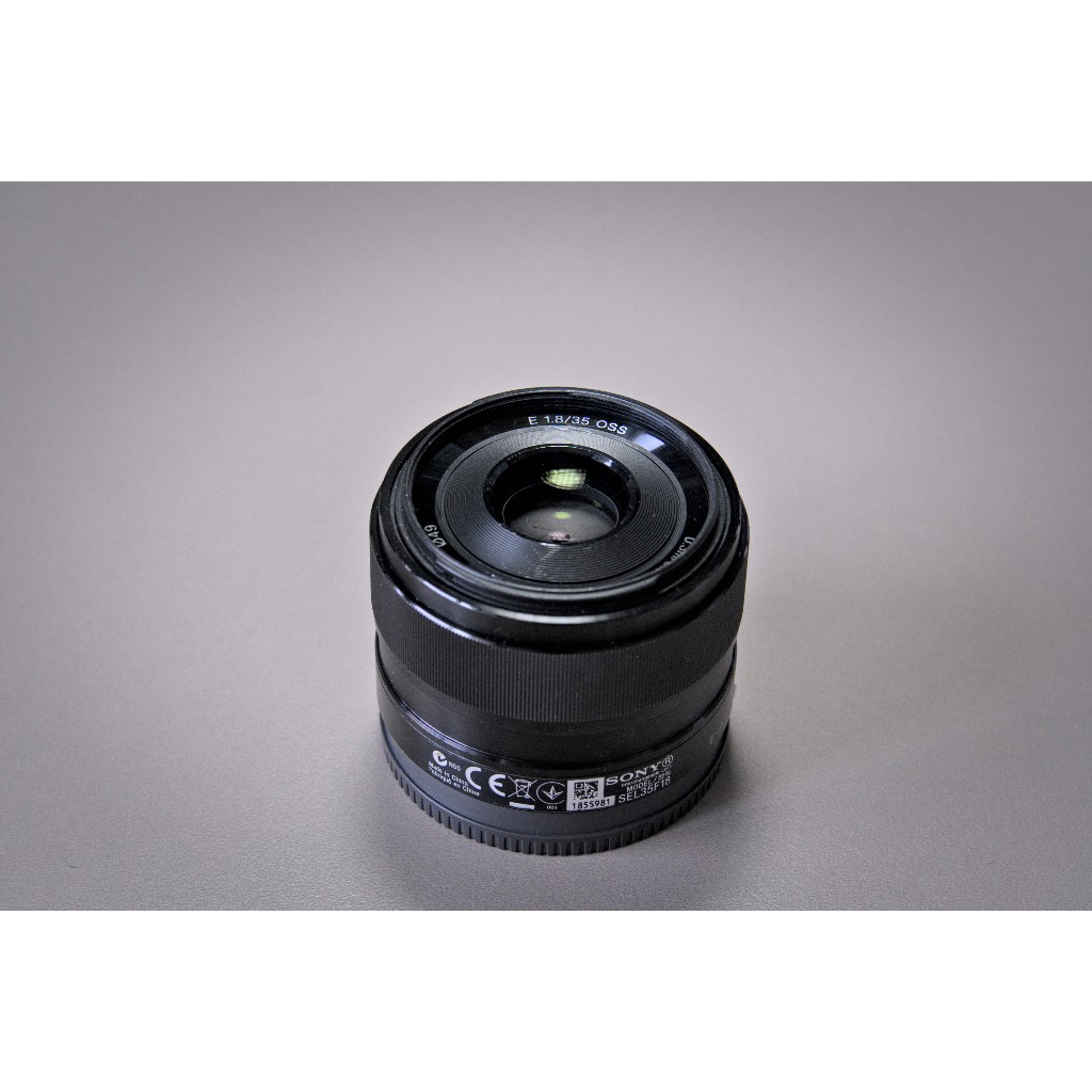 Sony SEL35F18 定焦鏡 (E接環 OSS 35mm f1.8 APS-C)