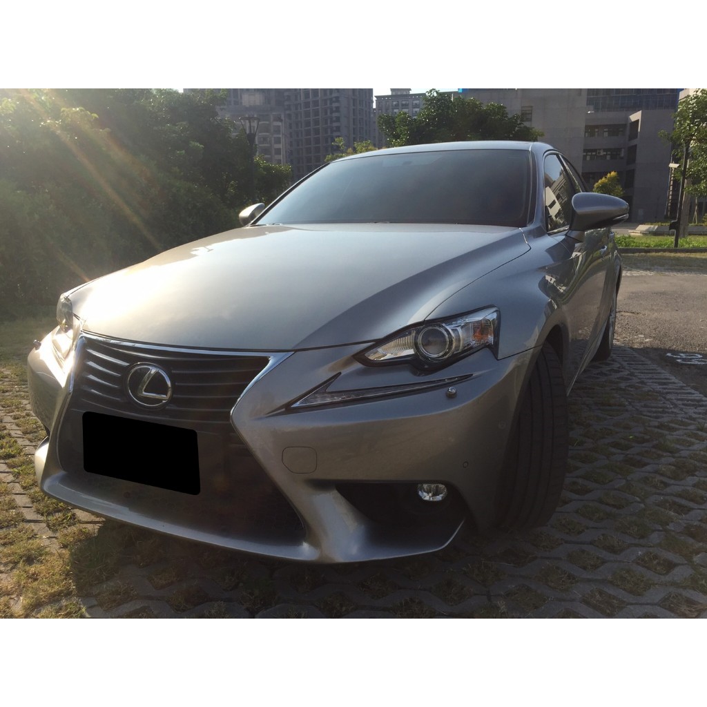 中古車 2016 LEXUS IS200H  2.0L 專賣 一手 二手 自用 國產 進口 轎車 三門 四門 五門 掀背