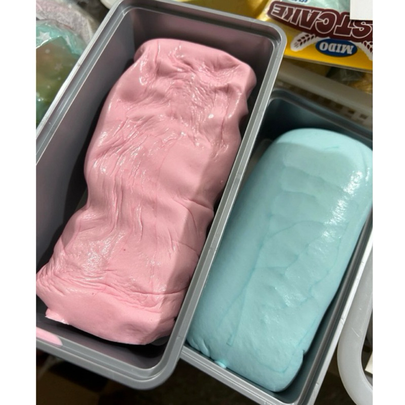 新🔥冰淇淋盒子蛋糕 黏黏天花板👍 固體史萊姆 巧克力黏黏糕同款 慢回彈 軟糯黏手