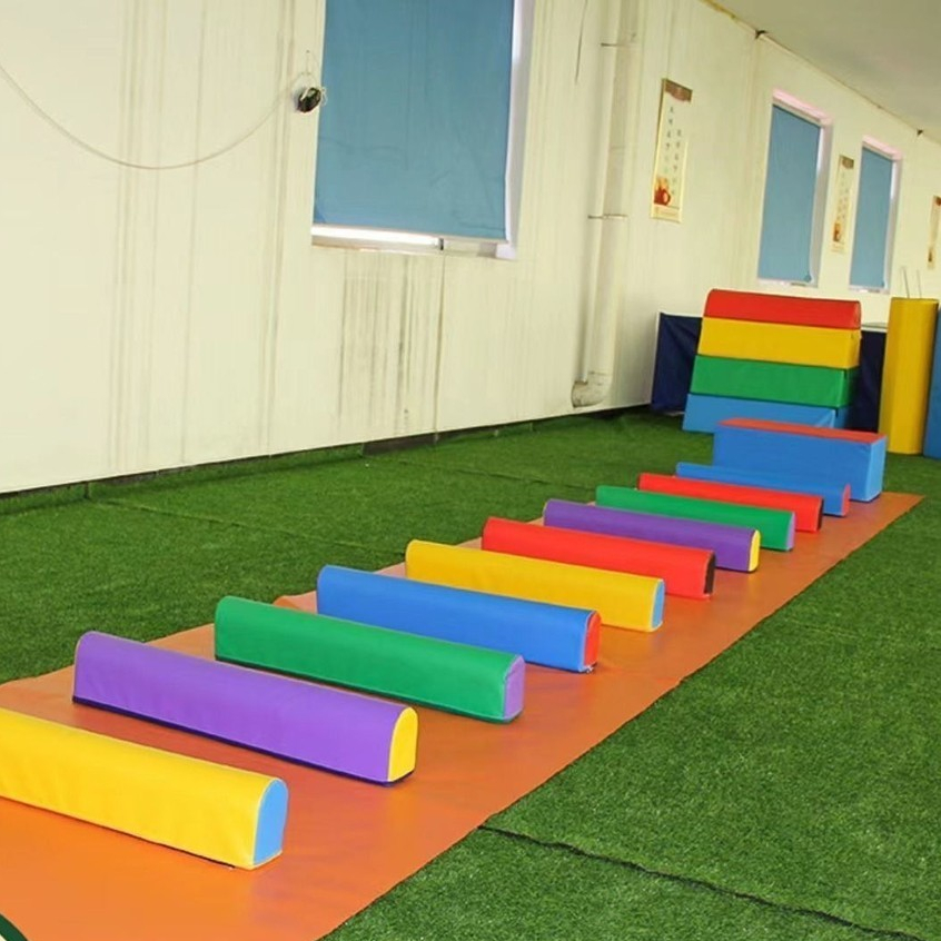 幼兒園早敎感統敎具軟體體適能訓練跑跳組閤障礙跨欄跳操器材