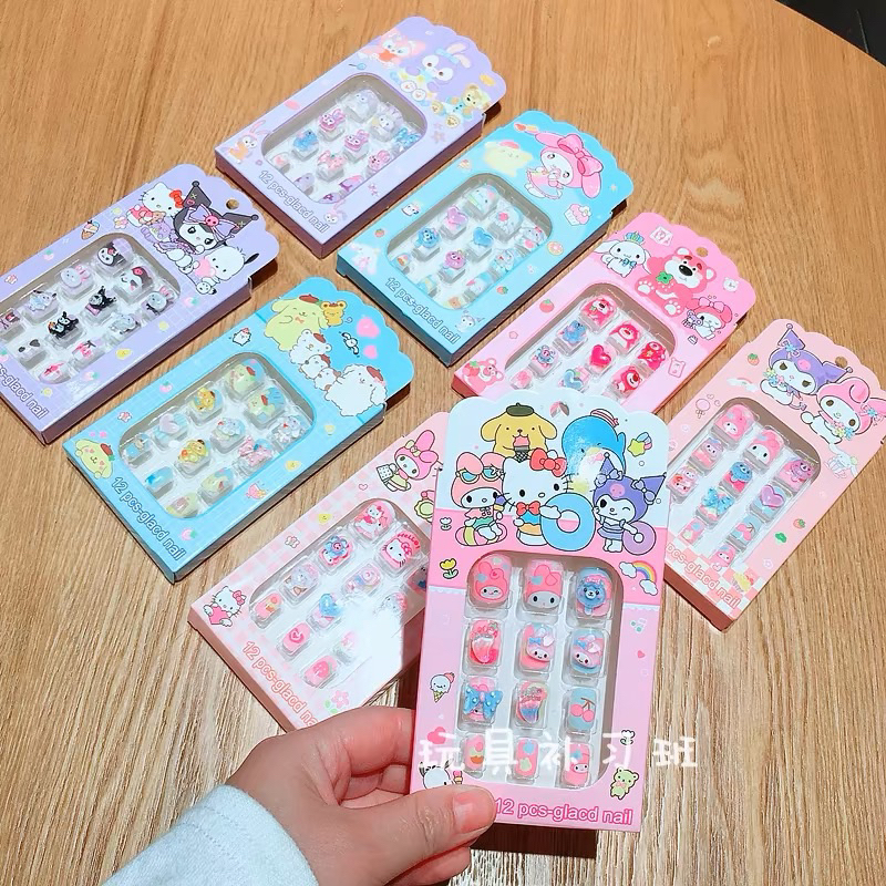［台灣現貨 當天出貨🔥］✨精品100款兒童指甲貼✨滿足寶貝愛美天性豐富趣味隨心搭配指甲貼（小時候公主夢內容多角色）