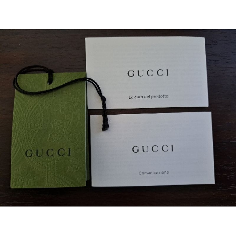 Gucci 圍巾吊牌