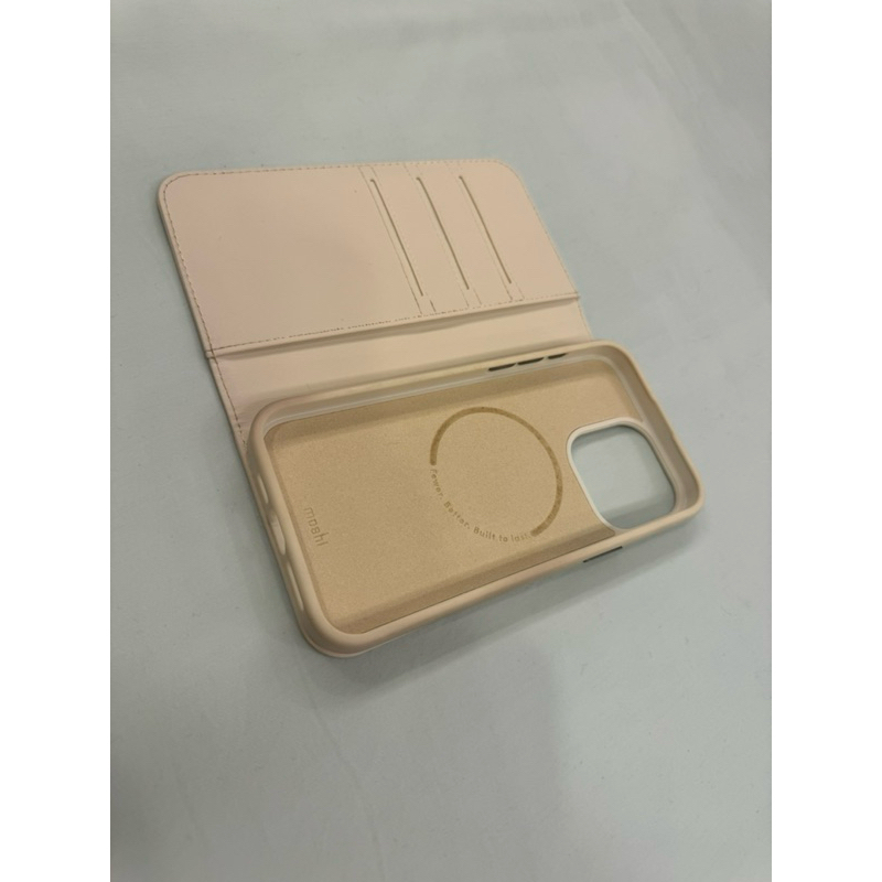 僅用過一周 -moshi iPhone 15 Pro Max Magsafe Overture 磁吸可拆式卡夾型皮套-白