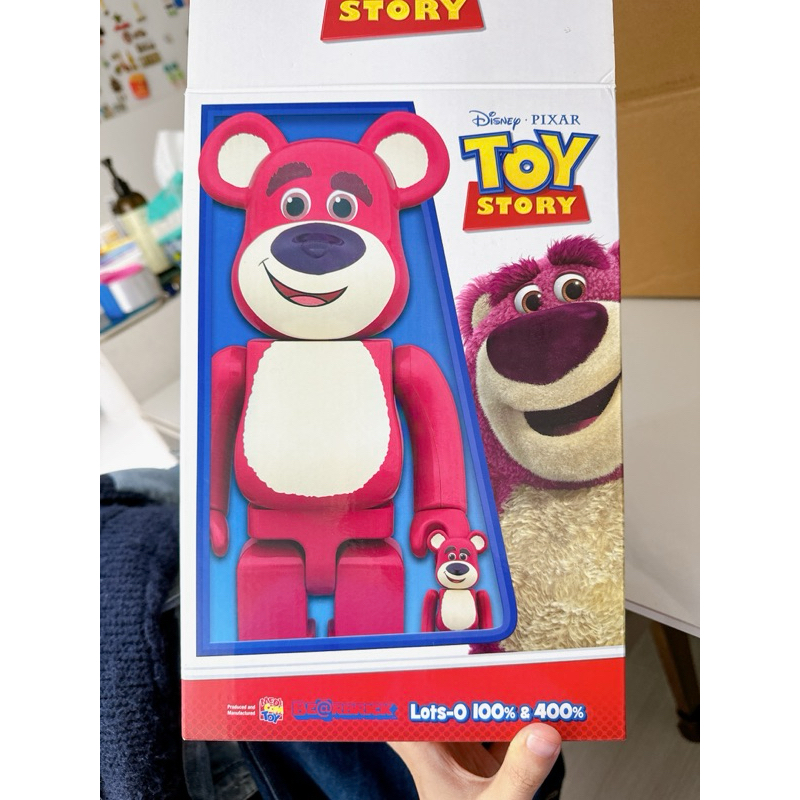 草莓熊 熊抱哥 植絨 勞蘇 be@rbrick 400% 玩具總動員 公仔 擺飾 庫柏力克熊 絕版
