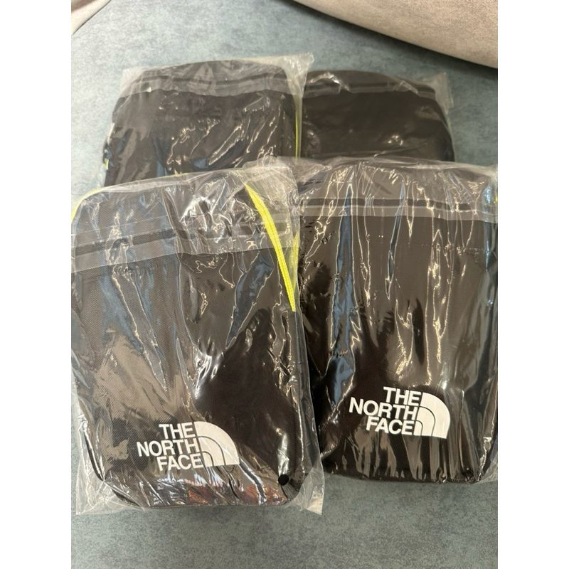 華航 豪經艙 過夜包 North Face 全新未開