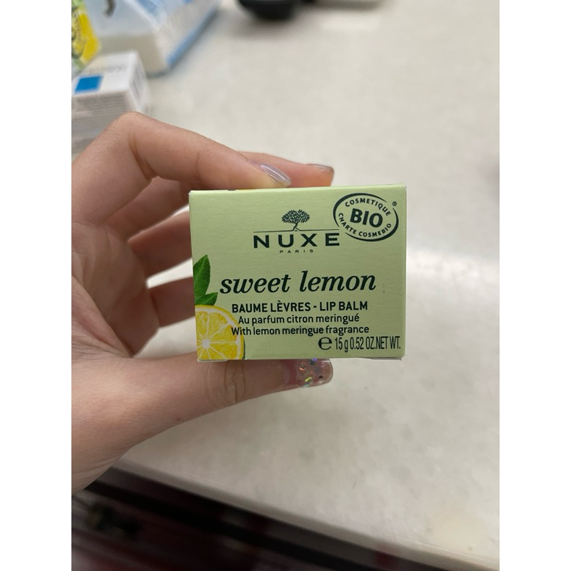 Nuxe sweet lemon護唇膏 全新