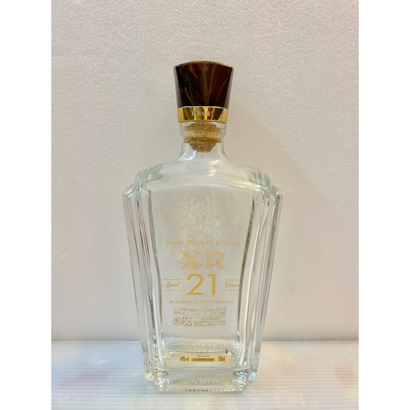 🇬🇧約翰走路 JOHNNIE WALKER XR21 2024 龍年限定版 0.75L「空酒瓶」