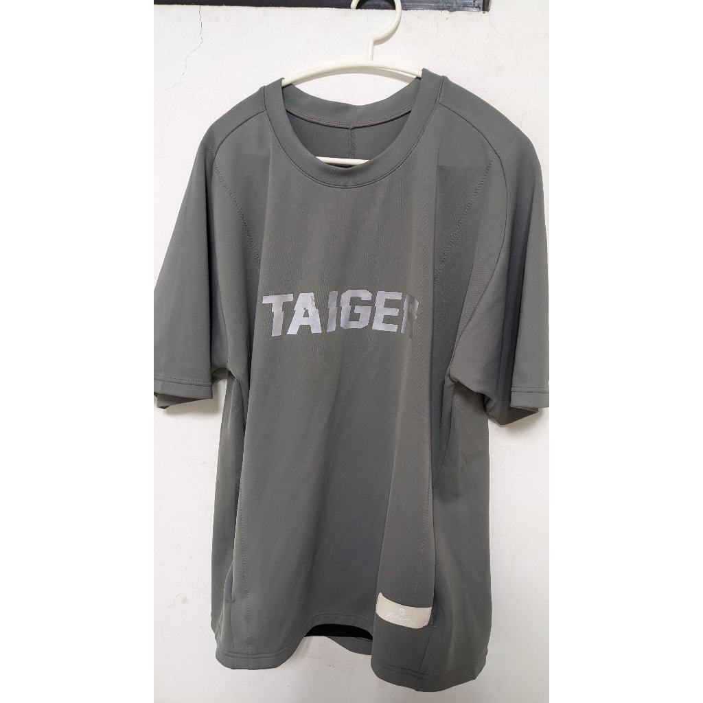 (二手極新) Taiger SILVADUR™ Oversized Tee S號 健身服飾