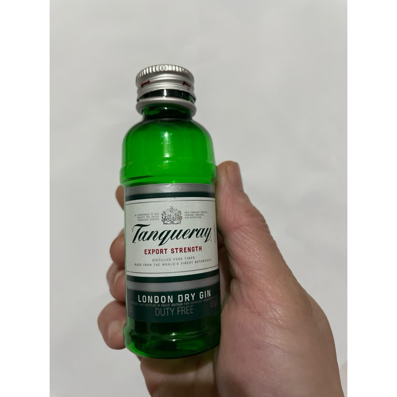 TANQUERAY GIN 奎寧琴酒 50ml 小酒瓶 塑膠瓶 瓶子 裝飾瓶 空酒瓶