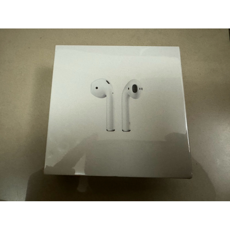 【Apple 蘋果】AirPods 2代 藍芽耳機搭配充電盒（MV7N2TA/A）