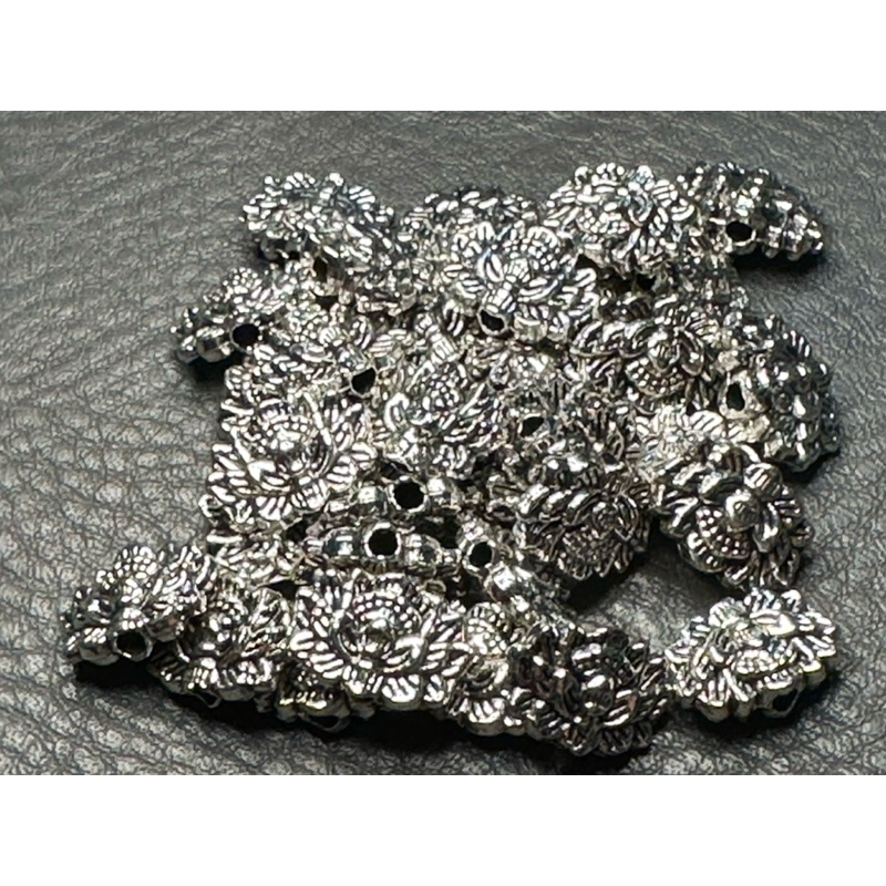 藏銀飾品隔珠 蓮花 造型隔珠 ，單顆約16mm*12mm*5mm