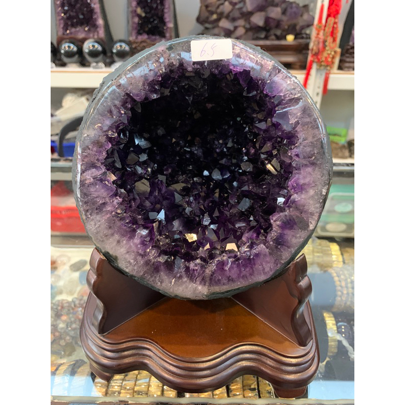 [[晶晶洞洞]]高檔ESP烏拉圭紫水晶洞.重6.5公斤