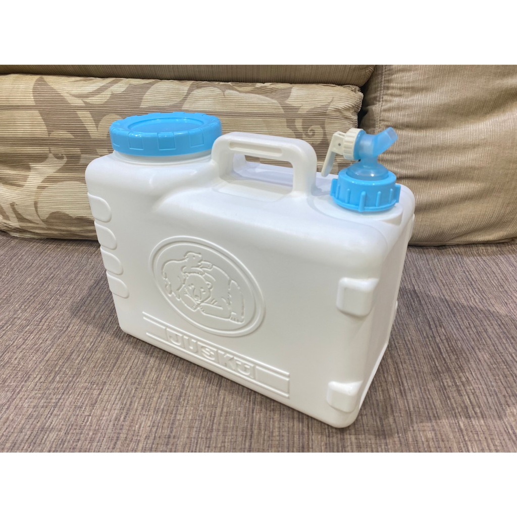 【露營用品】15L水龍頭水桶 太極泉生活水箱 儲水箱 露營水桶 飲水桶 白色水箱 手提水箱 儲水桶  露營水箱 飲水箱