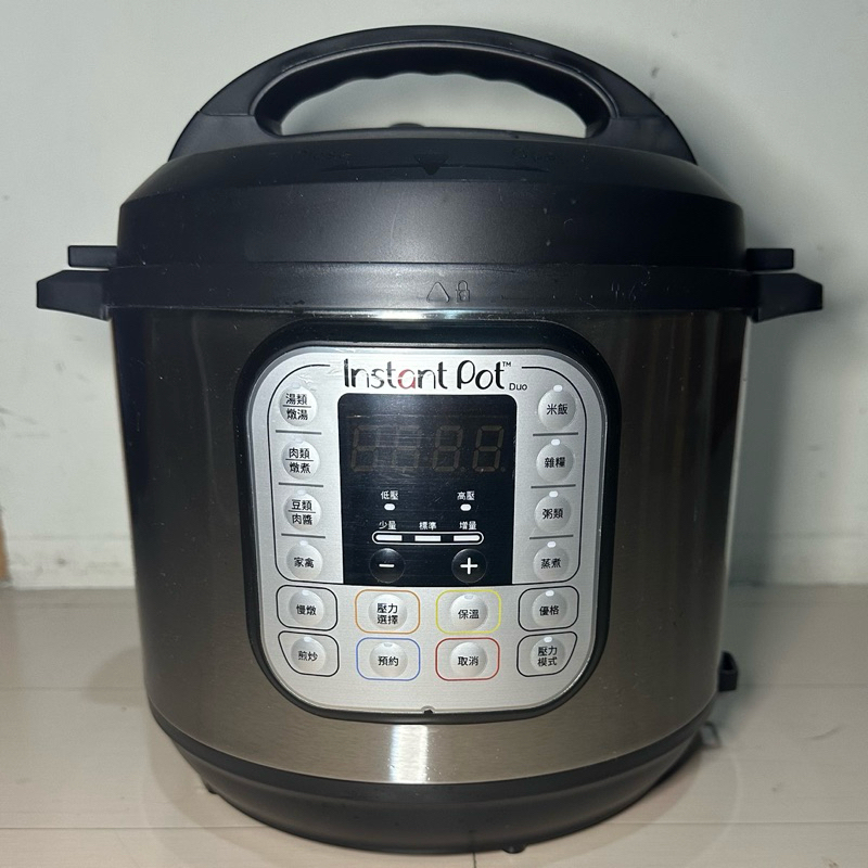 （八九成新）Instant Pot 電子壓力鍋/智慧萬用鍋/IP鍋 /音速鍋(Duo SV 60）