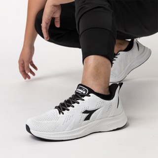 Diadora 慢跑鞋 飛織跑鞋 輕量 透氣 男款 專業輕量慢跑鞋 戰狼 Wolf Warriors DA71389 白