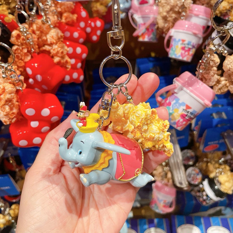 Mika 日貨～🔸現貨+預購🔸迪士尼園區限定 爆米花桶 鑰匙圈 吊飾 小飛象 米奇蒸汽船 米奇 米妮