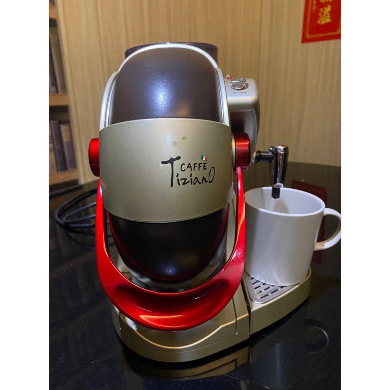 品牌TizianO CAFFE二手 義式高壓膠囊咖啡機 💕義式☕️美式Caffitaly system配件齊全功能正常👍