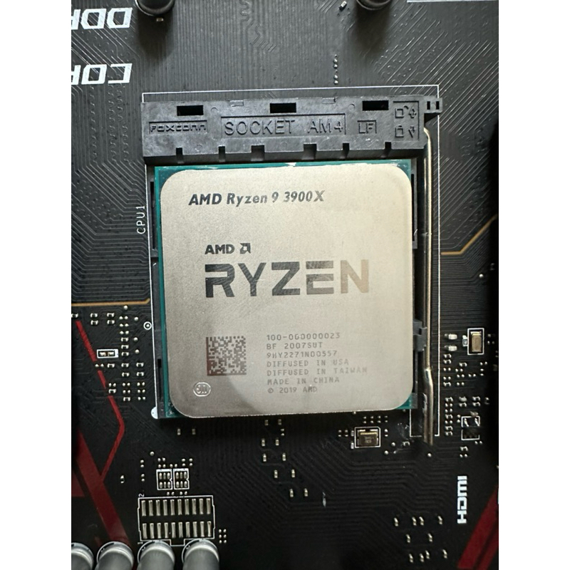 AMD Ryzen™ R9 3900X 3.8GHz 12核心 AM4 CPU X570 B550