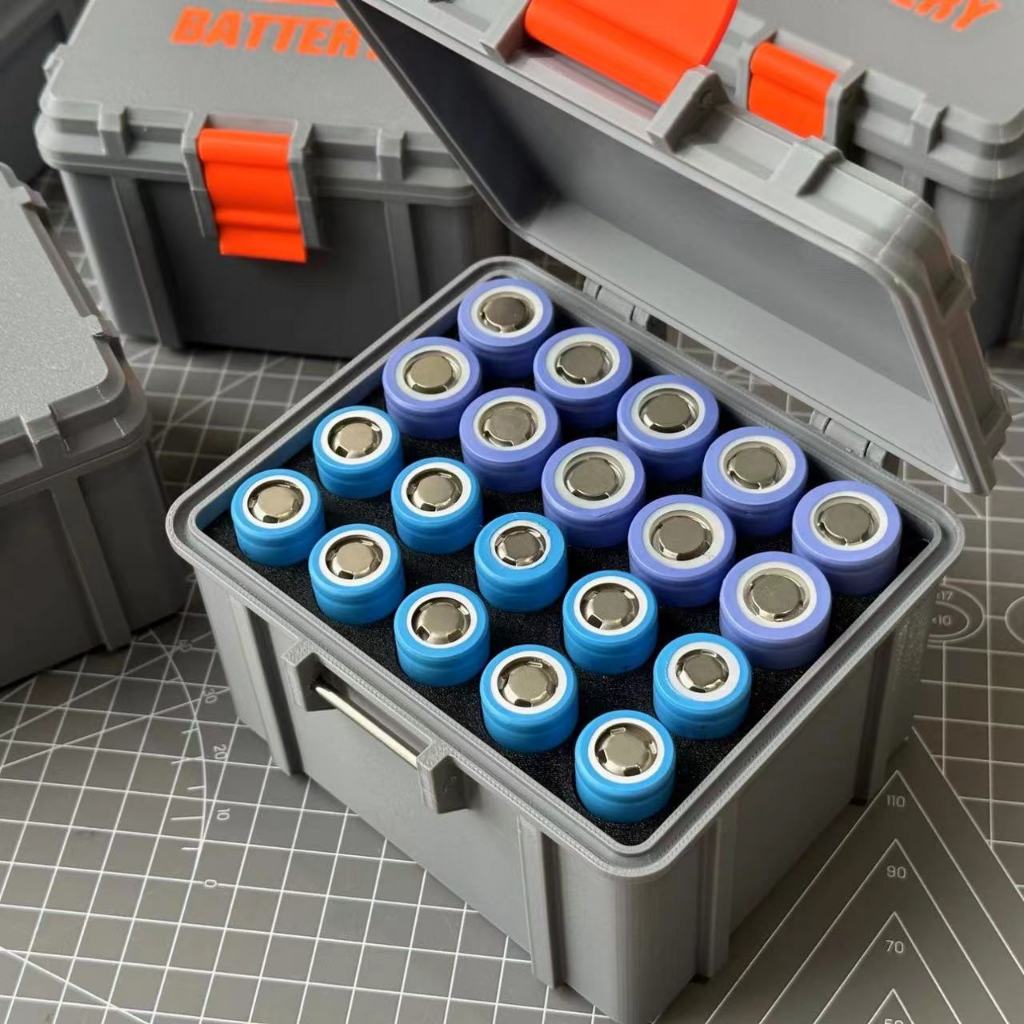 21700電池收納盒 18650 5號 7號 電池盒 AA AAA 電量檢測機 26650直插式防潮保護盒