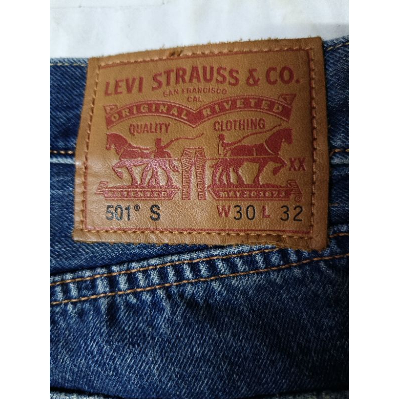 Levis ，501S型，小直筒