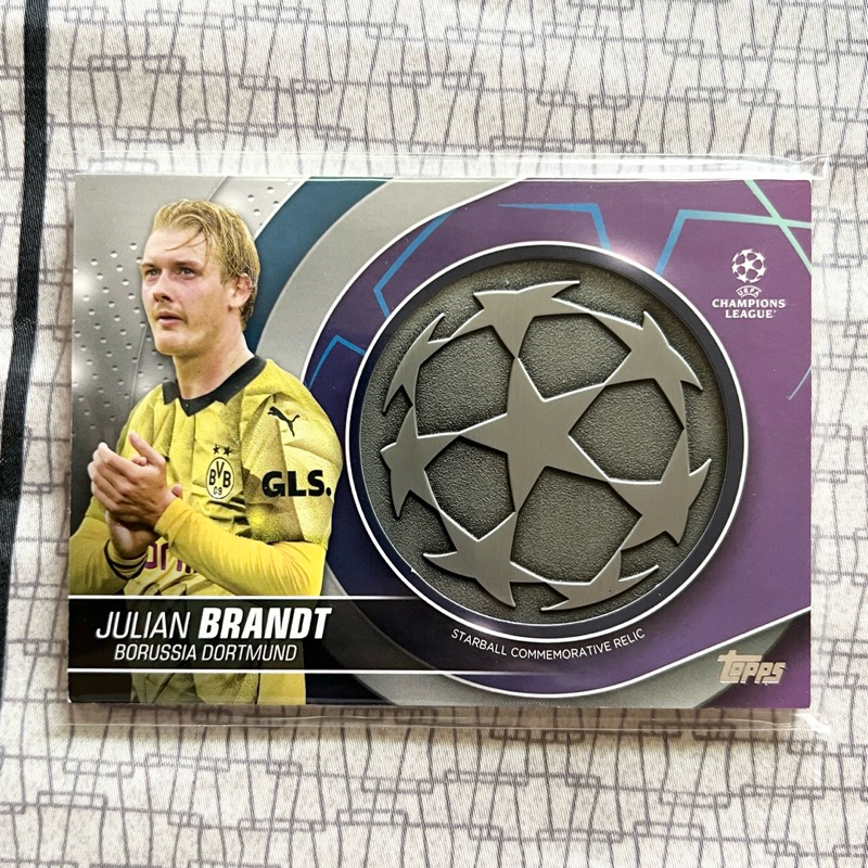 ⚽️ Julian BRANDT Starball Relic 2023-24 Topps UCC 球員卡 足球 足球卡