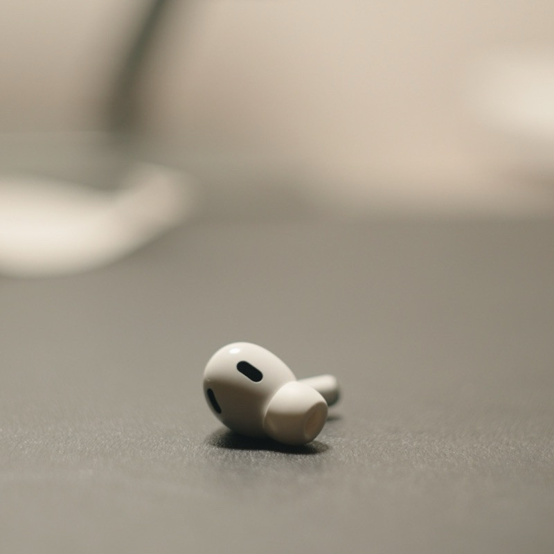 原廠正品 Apple Airpods Pro 2單耳 lightning 右耳(二手）