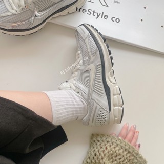 -EJ- 現貨 NIKE ZOOM VOMERO 5 銀色 液態銀 Y2K 千禧年 女鞋 FD0884-025
