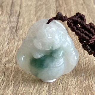 【採霏】天然緬甸玉A貨 翡翠 冰糯種綠飄花招財平安彌勒佛玉墜（附贈：綁繩項鍊）