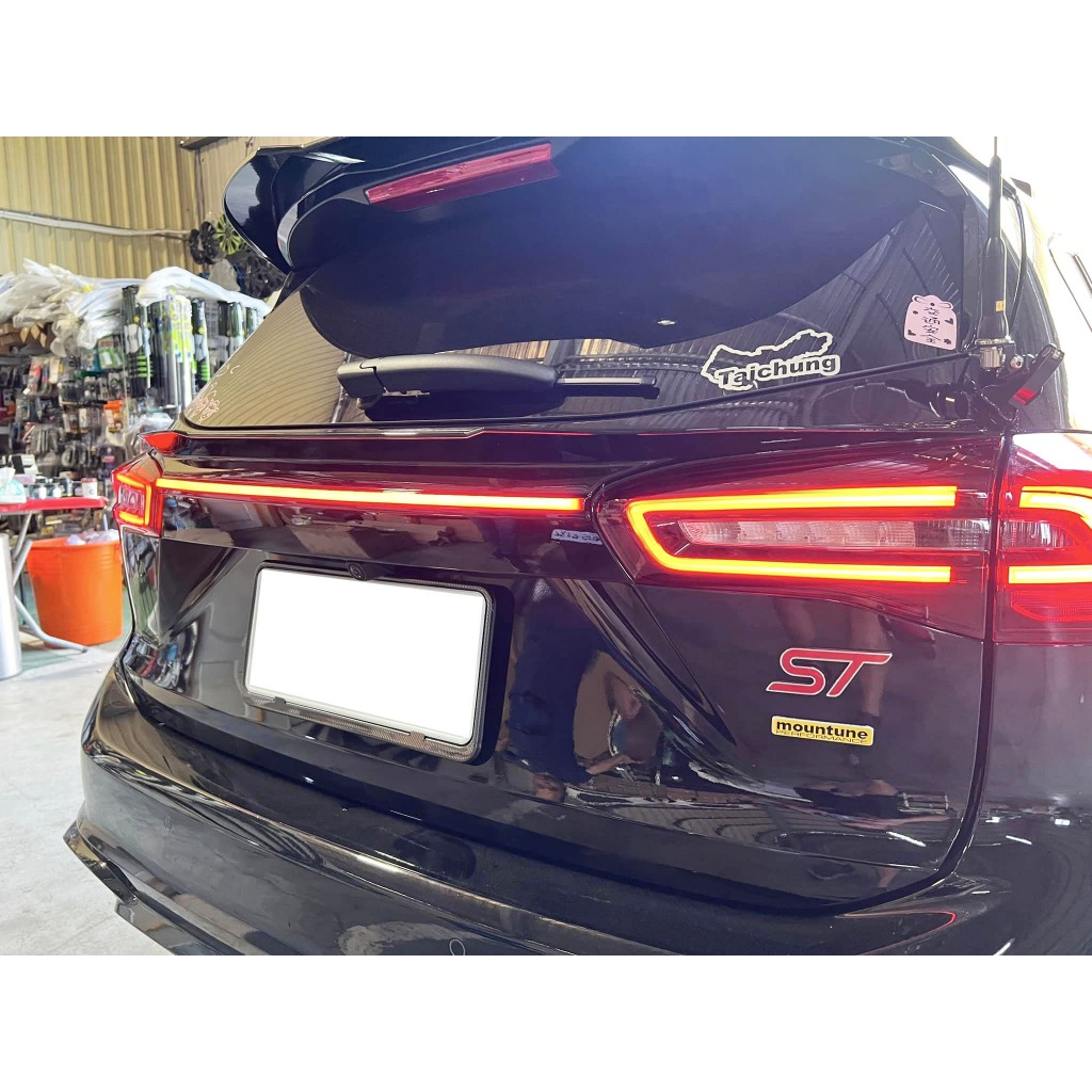 FOCUS MK4 4.5 WAGON 專用 鴨尾貫穿尾燈 擾流板 FOCUS ST Line FOCUS WAGON