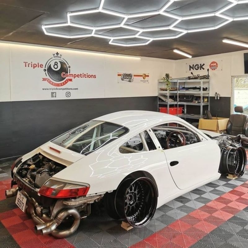 #porsche 911 997 全車升級套餐，空力套件外觀設計，鍛造鋁圈，高低軟硬可調避震器，全鈦合金排氣管