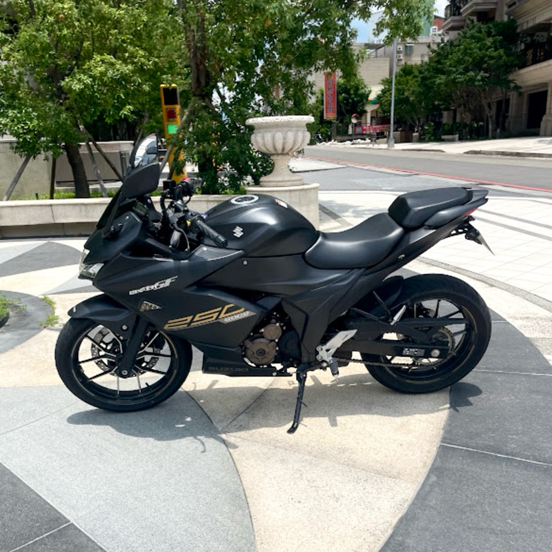 GIXXER SF250 ABS/鈴木（SUZUKI）/二手輕擋車/擋車/可分期/0元交車隔月繳款/免保人/視訊看車